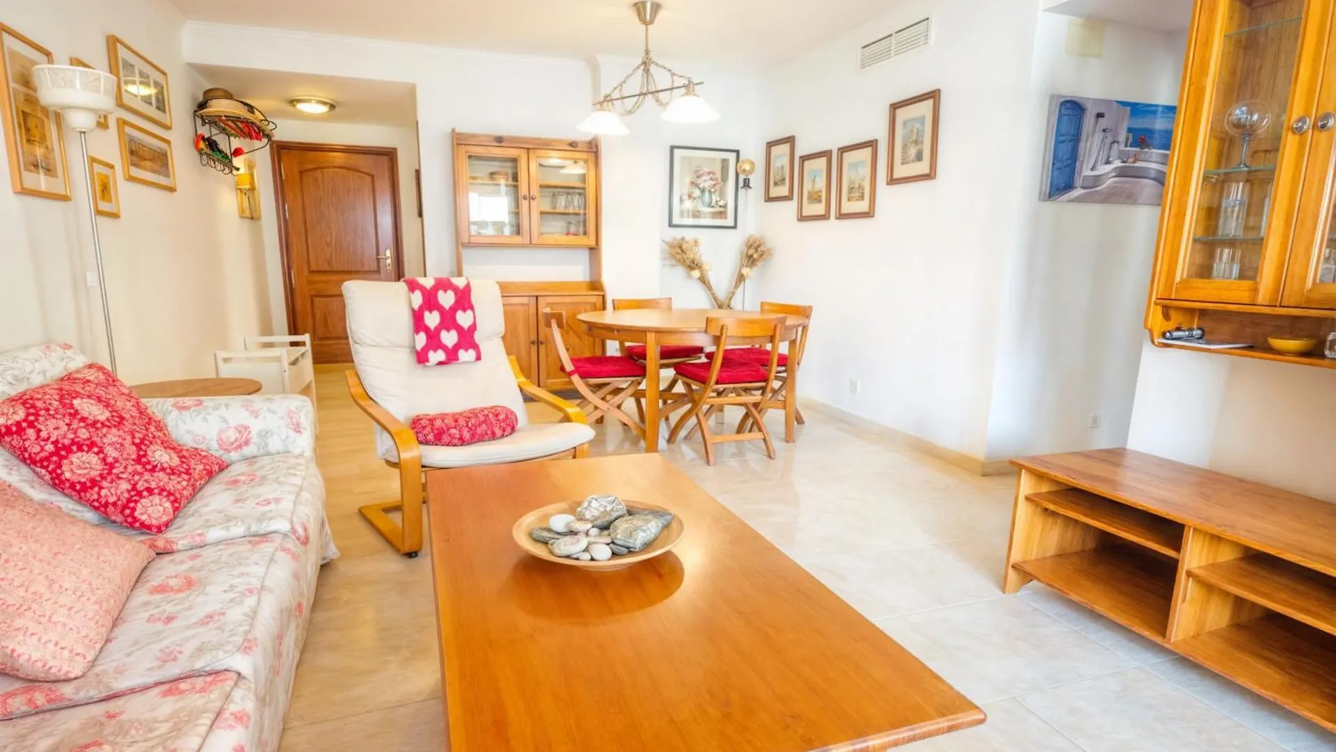 Apartment Central Park-Coastal Refuge By The Beach Estepona