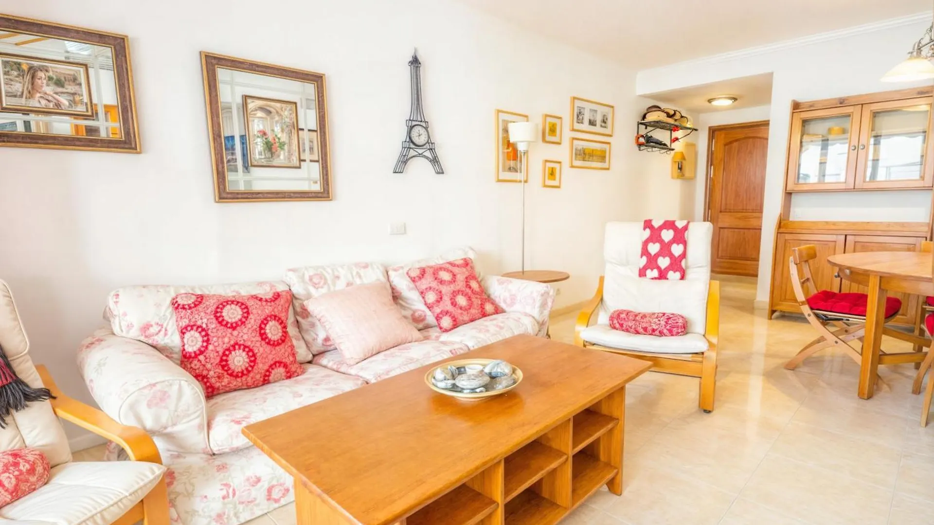 Central Park-Coastal Refuge By The Beach Estepona Apartment